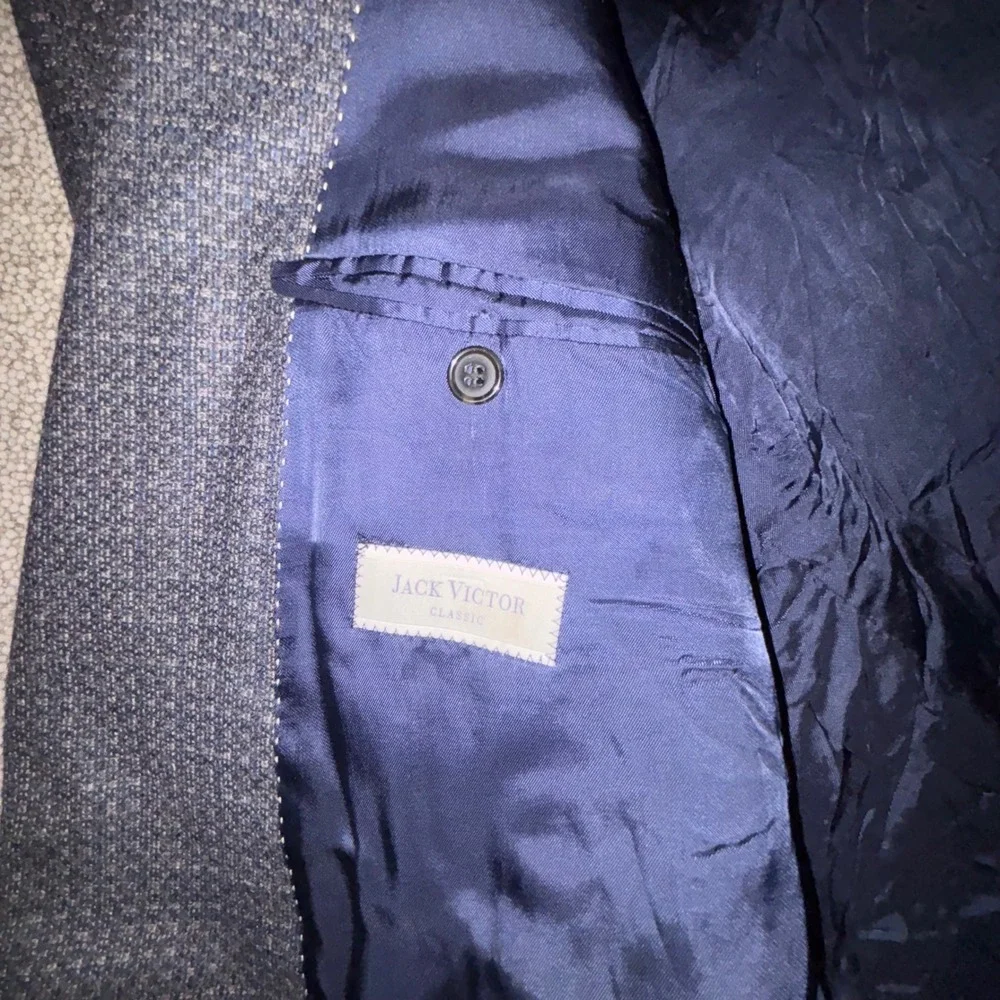 Jack Victor Blazer 48L XTall Blue 100% Wool Italian Fabric Canada Quiet Luxury